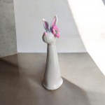 Jänes kukka korvan takana